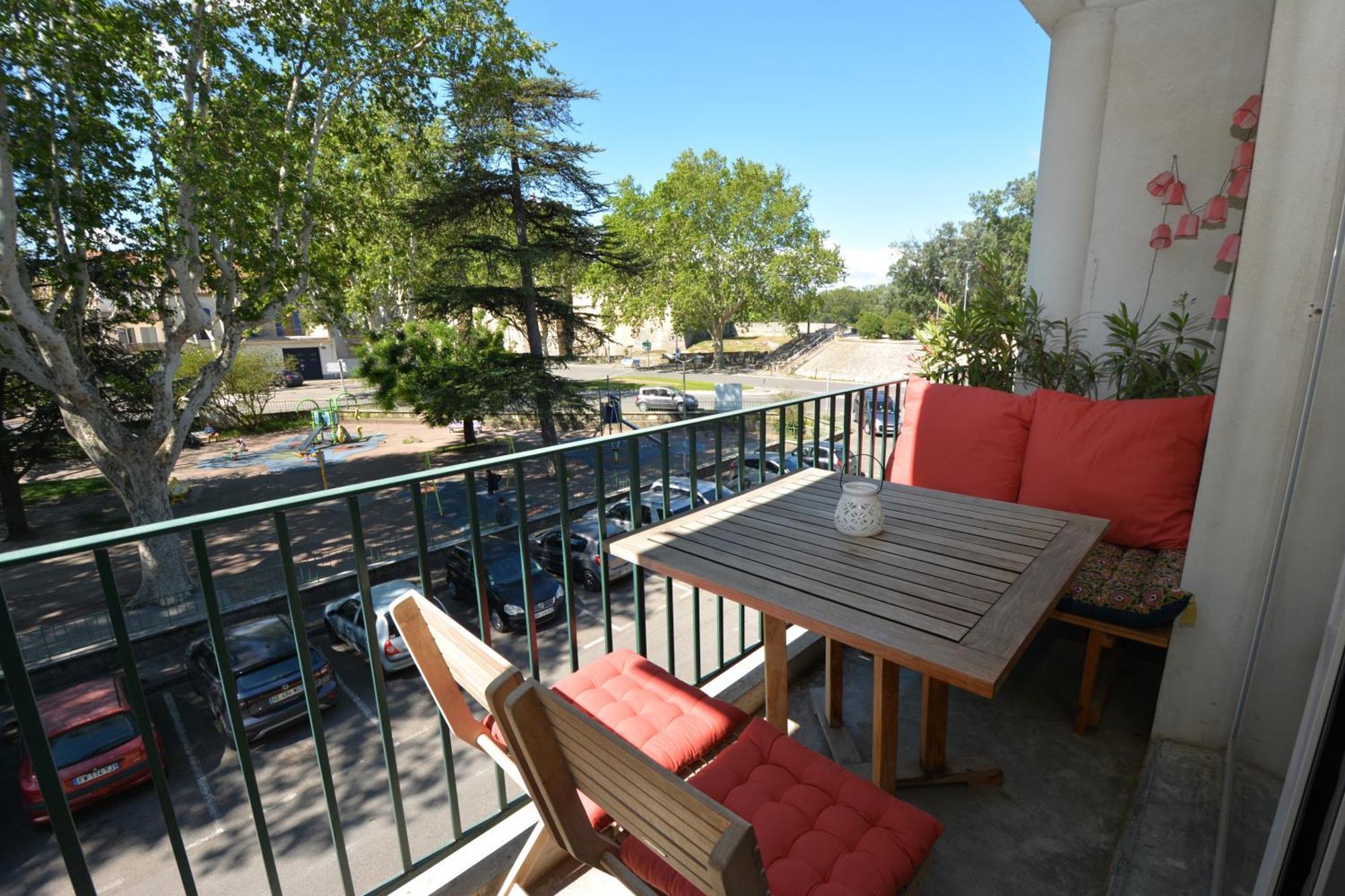 Appartement Tarascón Exterior foto
